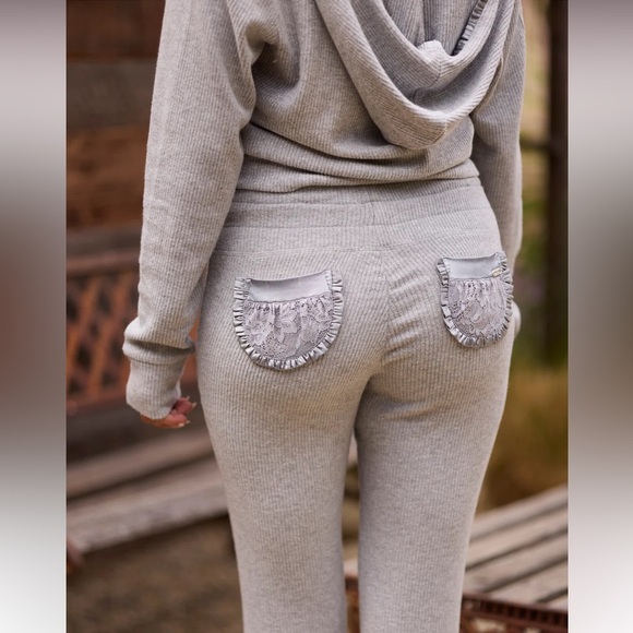 Beach Bunny Booty Pant lounge pants XL - Picture 4 of 5